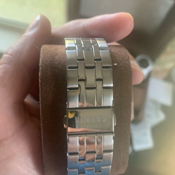 Watch - Picture 2 of 2